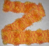 3-x-schal-wuschel-orange.jpg